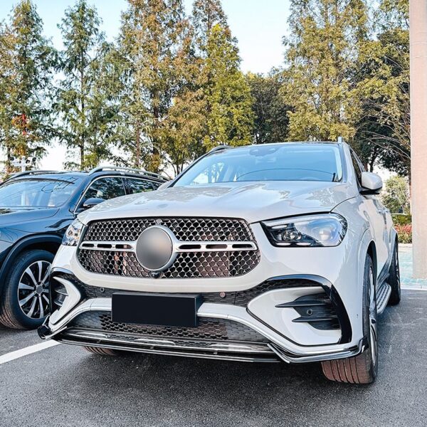 Splitter must läikiv Mercedes C167 V167 GLE koos AMG Line’iga Facelift