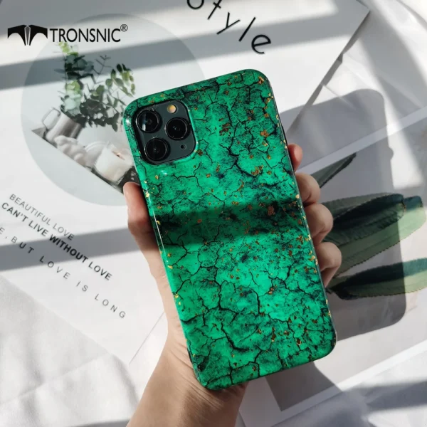 iPhone 11 Pro kullaga roheline ümbris